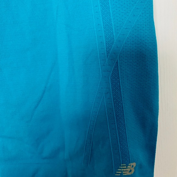 New Balance Workout Top - Picture 3 of 4